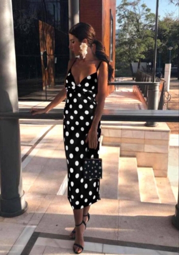 дамска рокля сатен на точки AS8129 черен