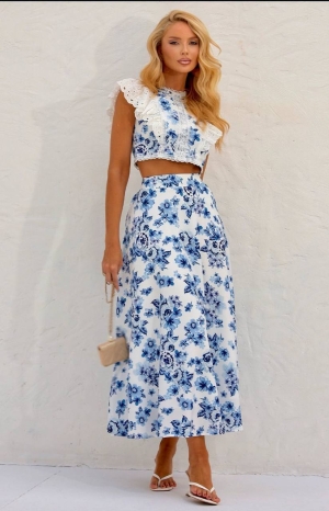 rochie de dama cu fanta 2396