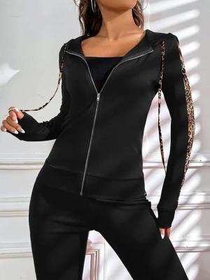 дамски компект с качулка и леопардов кант J55205