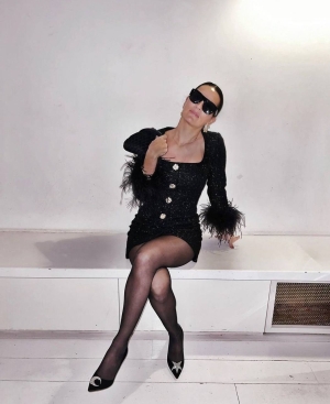 дамска рокля букле с пера N2579 черен